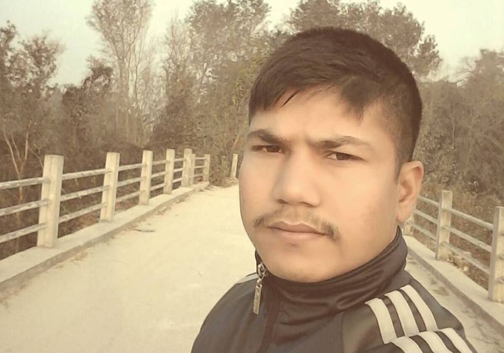 alt