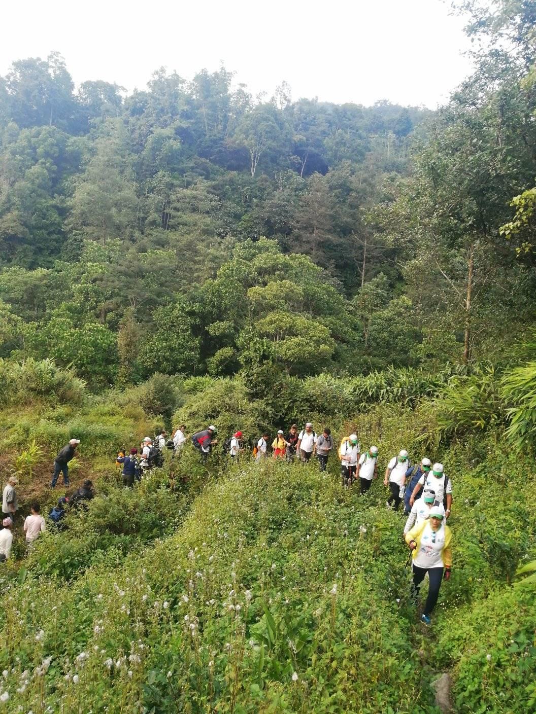 sewak abhiyaan dharan pradeshportal.com hikers nepal birat anupam