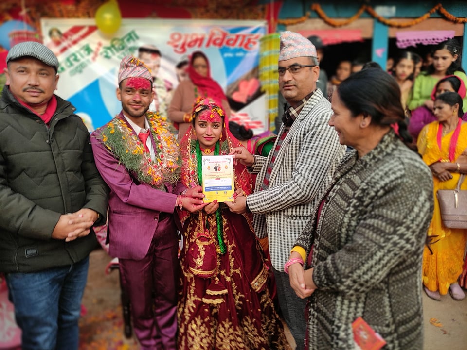 Dampati-Card-Pradan (2)