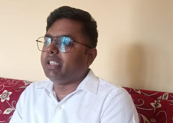 मधेसमा ‘मुटु’ छामिरहेका डाः निश्चल