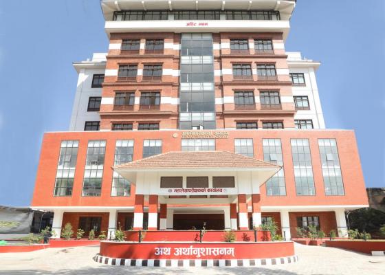 सुनसरीका १२ स्थानीय तहको बेरुजु थामिनसक्नु ,दुई पालिकाले मात्र फछ्र्यौटमा  देखाए चासो 