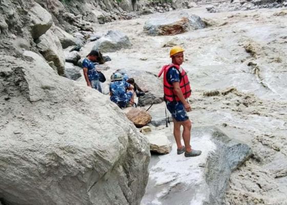भोटेकोशीमा आएको बाढीमा बेपत्ता थप दुई जनाको शव फेला