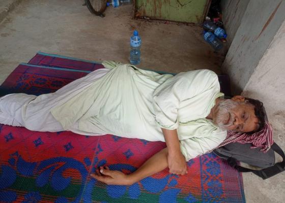 न्याय माग्न दिनहुँ गुन्द्री बोकेर सप्तरी जिल्ला अदालतमा