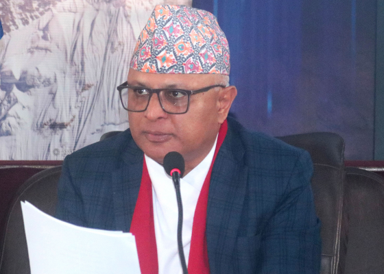 ओलीको उम्मेदवारी मनोनयनमा गएका कोशीका मुख्यमन्त्री हिक्मत कार्कीलाई सोध्यो आयोगले स्पष्टीकरण