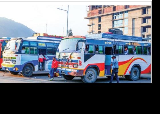 एक वर्षमा डिजेलको मूल्य १०५ घट्यो, सार्वजनिक यातायातको भाडा भने घटेन