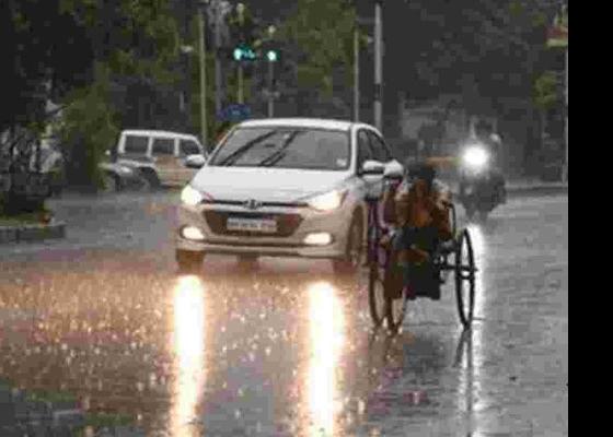 कोशी सहित पाँच प्रदेशमा भारी वर्षाको सम्भावना कोशी सहित पाँच प्रदेशमा भारी वर्षाको सम्भावना