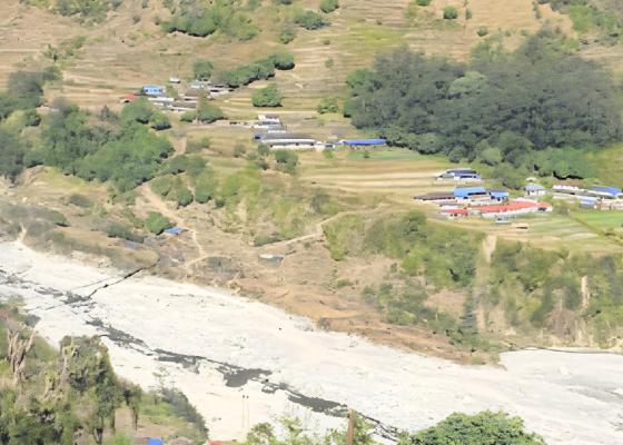 किम्रुङ खोला खुलेपछि तत्काल ठूलो बाढीको जोखिम टर्यो, मोदी खोला आसपास सतर्कता अपनाउन आग्रह किम्रुङ खोला खुलेपछि तत्काल ठूलो बाढीको जोखिम टर्यो, मोदी खोला आसपास सतर्कता अपनाउन आग्रह