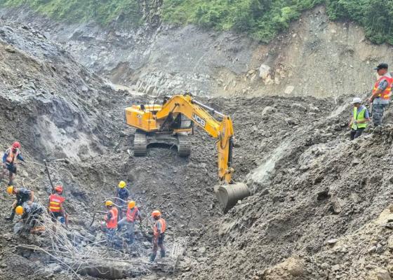 बाढी प्रभावित ३ जिल्लामा सशस्त्र प्रहरीको १२ वटा अस्थायी बेश स्थापना बाढी प्रभावित ३ जिल्लामा सशस्त्र प्रहरीको १२ वटा अस्थायी बेश स्थापना