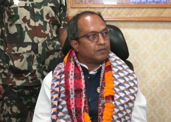 उद्योग मन्त्री साहले गरे पदभार ग्रहण उद्योग मन्त्री साहले गरे पदभार ग्रहण