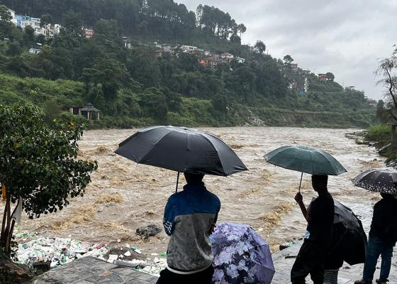 पश्चिम सिफ्ट भयो वर्षा प्रणाली पश्चिम सिफ्ट भयो वर्षा प्रणाली