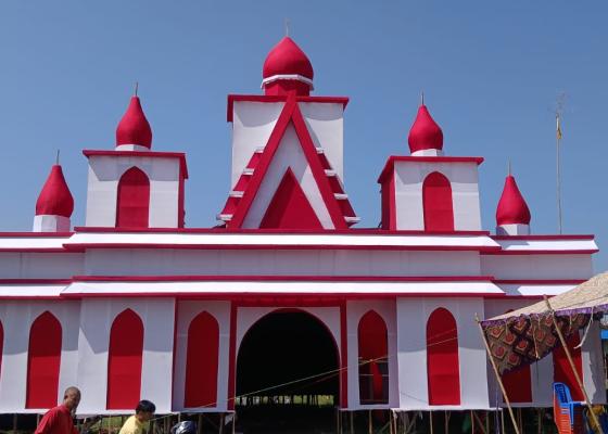 इटहरीमा २५ वर्षदेखि निरन्तर सार्वजनिक दुर्गा पूजा, घटस्थापनादेखि भक्तजनको घुइँचो